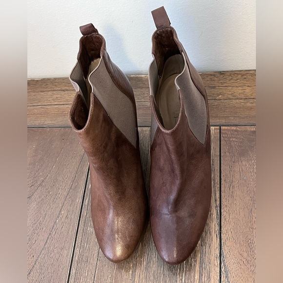 Jimmy Choo Britannia Chelsea Wedge Booties Boots size 39 Women’s US size 9 - Picture 6 of 9